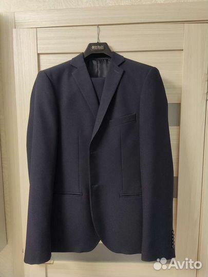 Костюм мужской