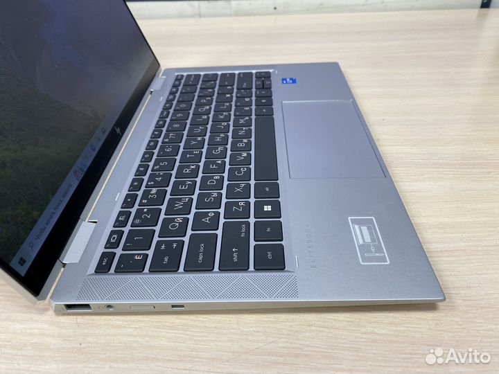 HP EliteBook x360 1030 G8 iris Xe, i5 11gen