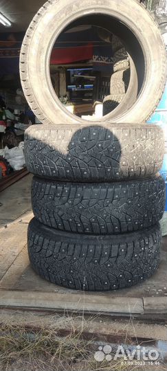 Bridgestone Blizzak Spike-02 205/55 R16 91