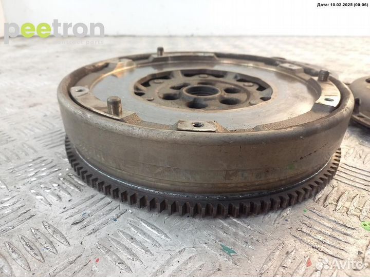 Б/У Б/У Сцепление (комплект)