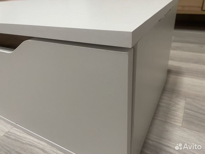 Тумба под тв подвесная