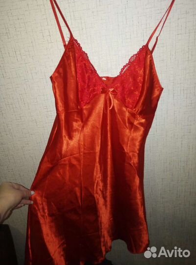 Халат красный