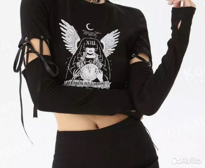 Топ с длинным рукавом