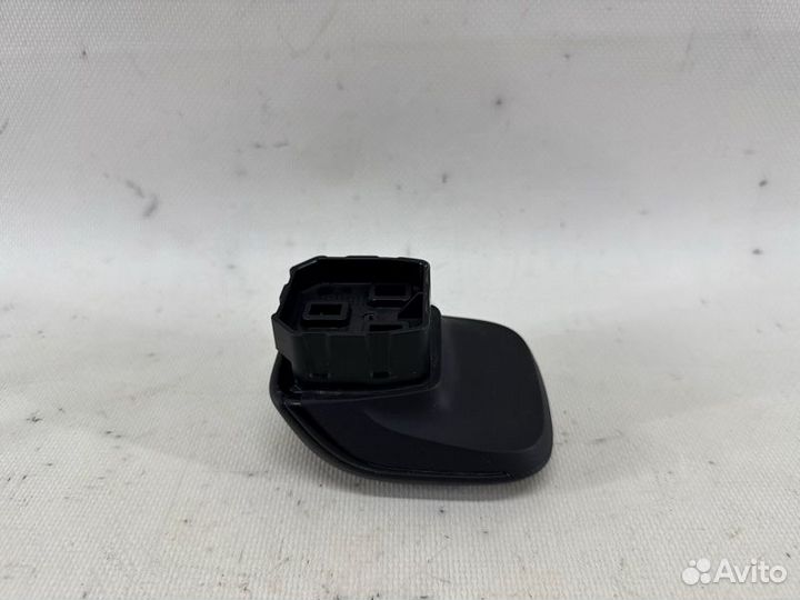 Подлокотник Mercedes-Benz Cla C118 654.920 2021