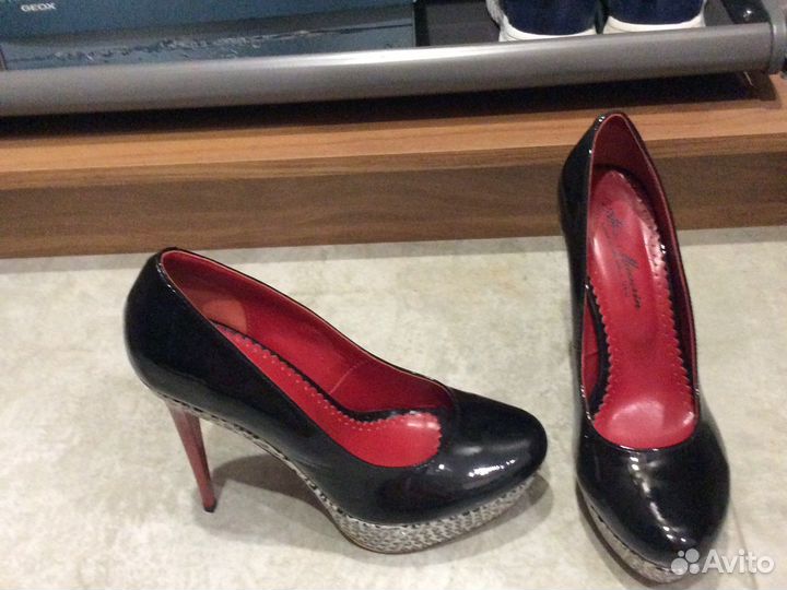 Туфли женские 39—40