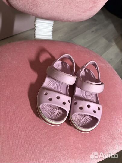 Crocs босоножки для девочки