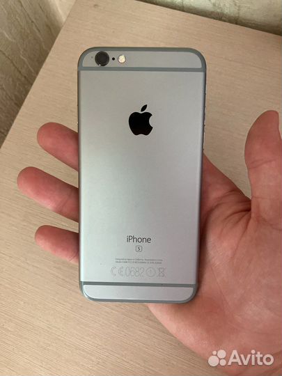 iPhone 6S, 64 ГБ