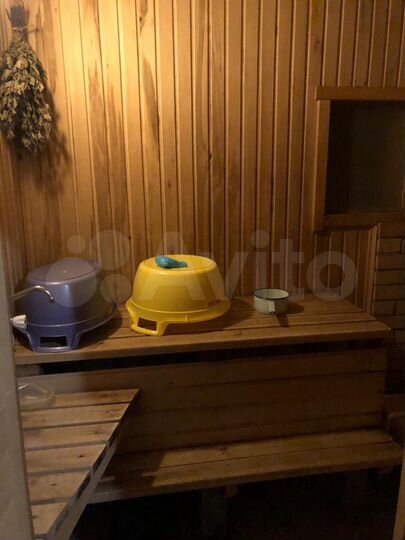Коттедж 220 м² на участке 9 сот.
