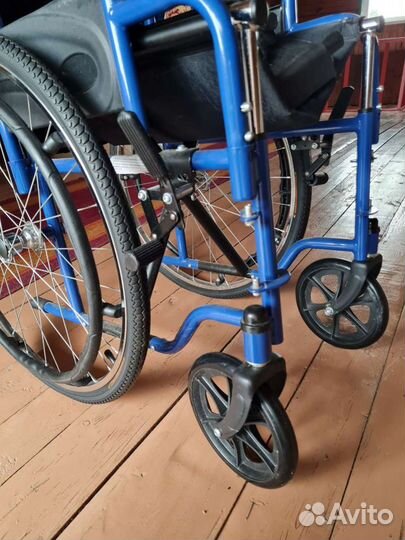 Инвалидная коляска KY809