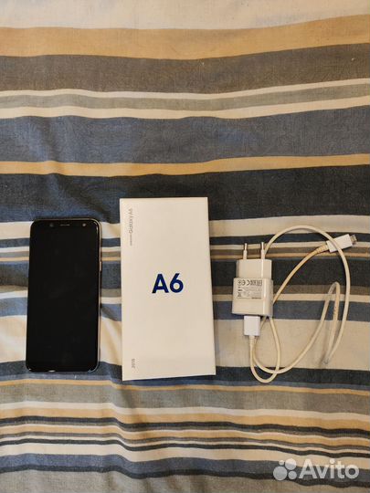 Samsung Galaxy A6, 3/32 ГБ