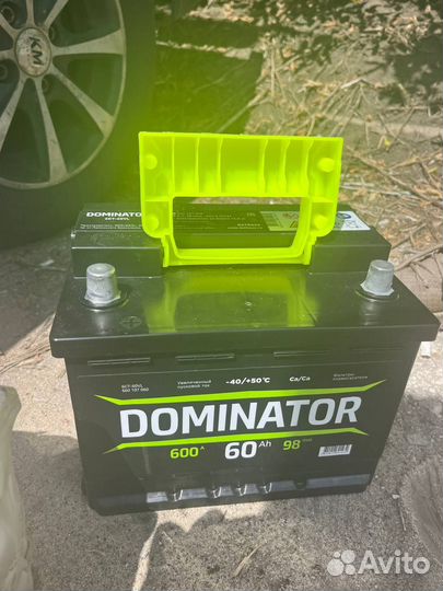 Аккумулятор автомобильный