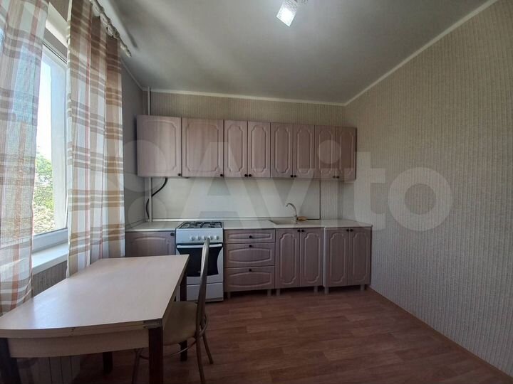 1-к. квартира, 40 м², 6/9 эт.