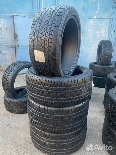 Pirelli Scorpion Winter 275/40 R21 и 305/35 R21 107V