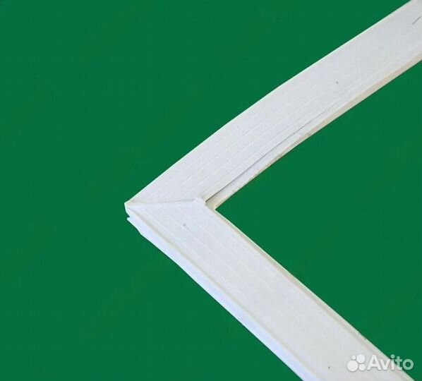 Уплотнитель холодильника 750Х550 бирюса