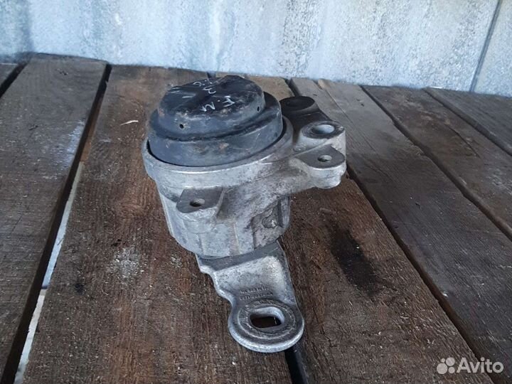 Подушка двигателя Ford Mondeo 3