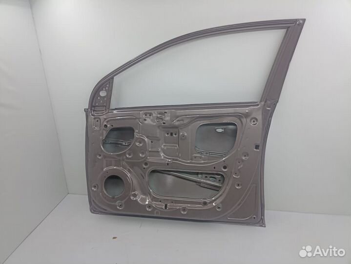 Дверь передняя правая solaris 2017- S4N коричневый