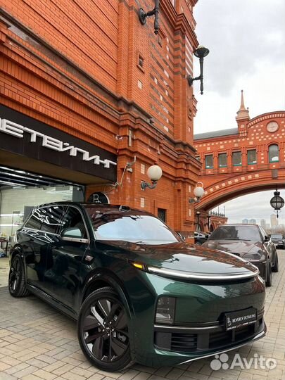 Оклейка авто пленкой