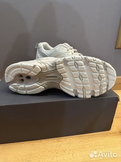 Кроссовки New Balance 530 Beige