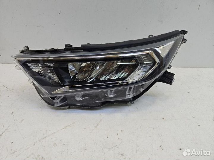 Фара левая Toyota Rav4 50 2018-2024