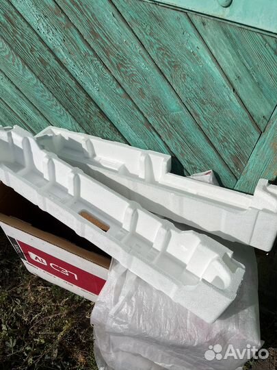 Коробка от телевизора LG 32 дюйма