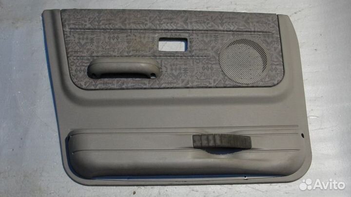 Обшивки дверей Land Rover Freelander 1