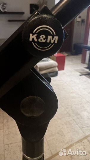 Микрофонная стойка журавль K&M Германия