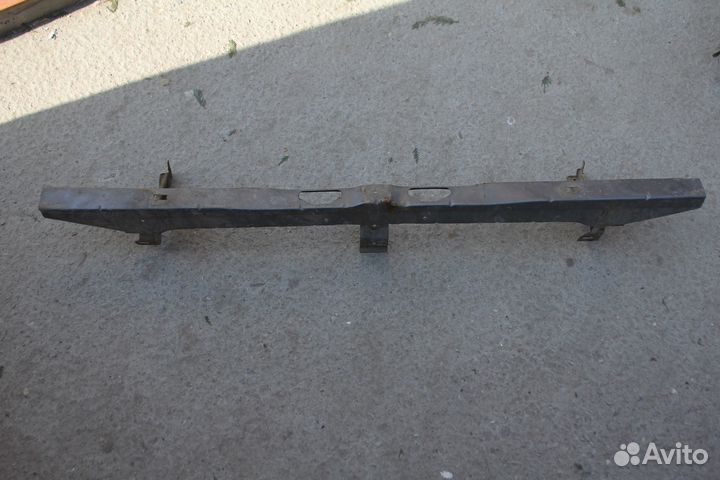 Nissan cherry бак