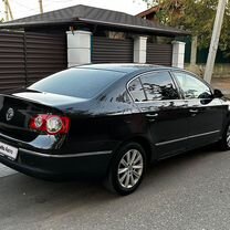 Volkswagen Passat 2.0 AT, 2007, 240 000 км, с пробегом, цена 855 000 руб.