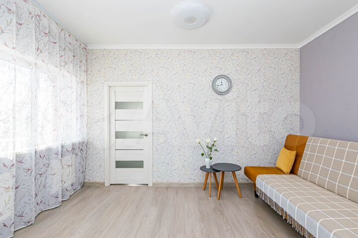 Коттедж 309 м² на участке 7 сот.