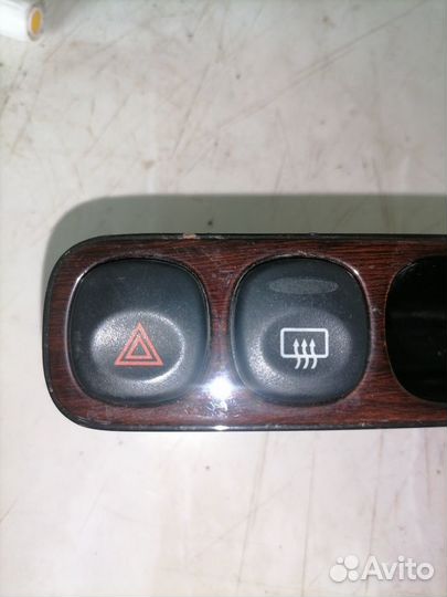 Блок кнопок Ford Escape