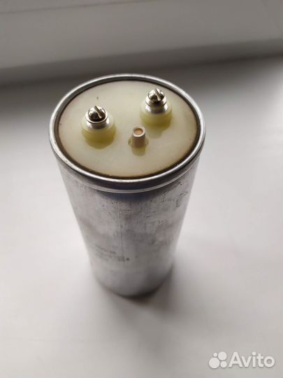 Конденсаторы электролитические К50-18 22000мкф 50В