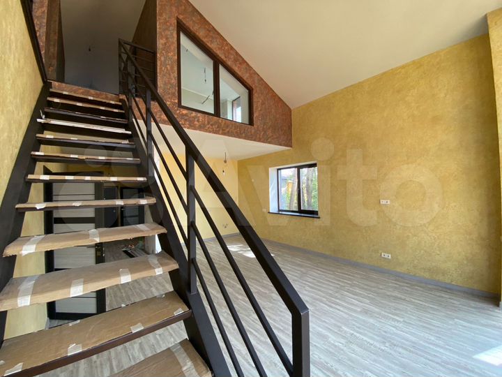 Коттедж 155 м² на участке 6,5 сот.