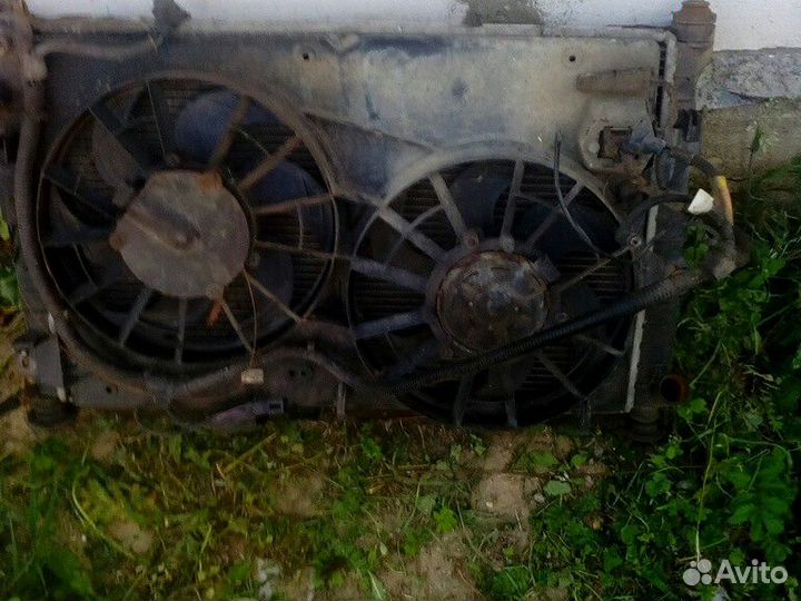 Диффузор с вентилятором охлаждени от форд Мондео 2