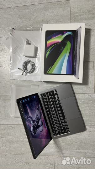 Apple MacBook Pro 13 m2 8/512