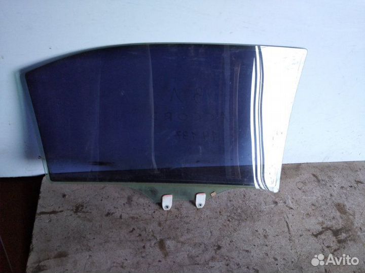 Стекло заднее левое Honda Accord VII 2003-2008