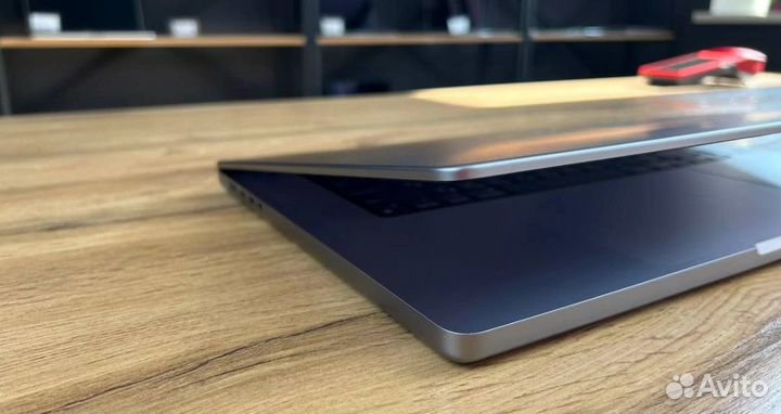 MacBook Pro 16 2023 m2 pro 16/512 новый