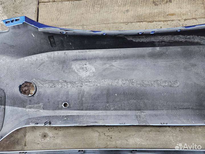 Передний бампер Tesla Model Y