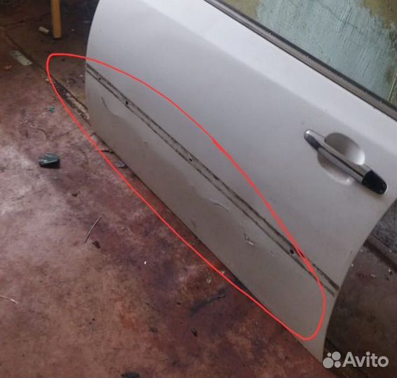 Дверь передняя левая