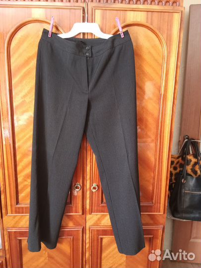 Костюм женский 48р