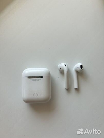 Airpods 1