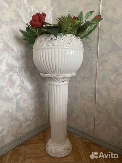 Вазон напольный