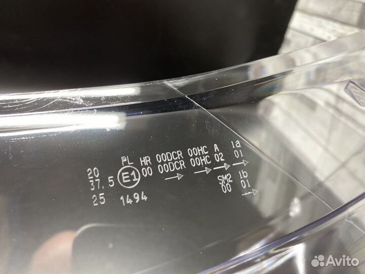 Стекло фары BMW E60,Е61 рест.(2007-2010гг.)