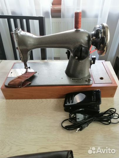 Швейная машинка для кожи