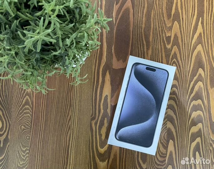 iPhone 15 Pro, 256 ГБ