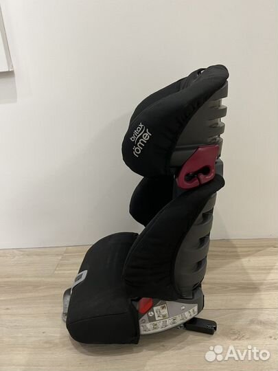 Автокресло britax romer