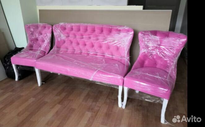 Стулья с каретной стяжка новый