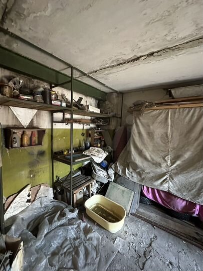 Гараж, > 30 м²