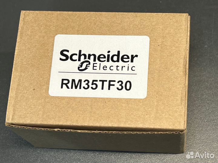 Schneider Electric RM35TF30 Реле, 2 шт