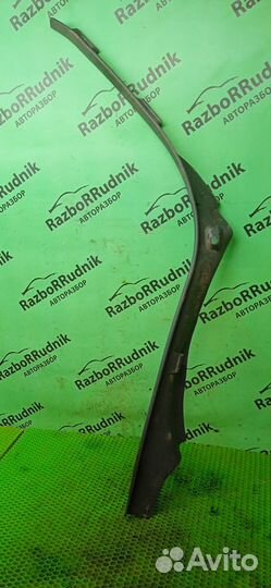 Накладка порога (внутренняя) Toyota Camry