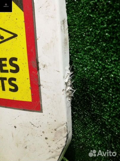 Накладка двери правой Renault T-Series 2014